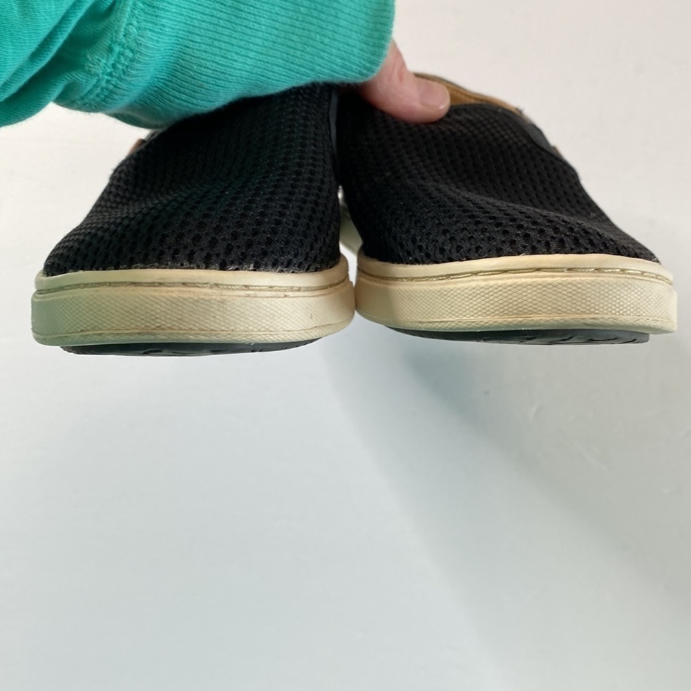 Olukai Pehuea slip on black shoes Sz 7 - Picture 4 of 5